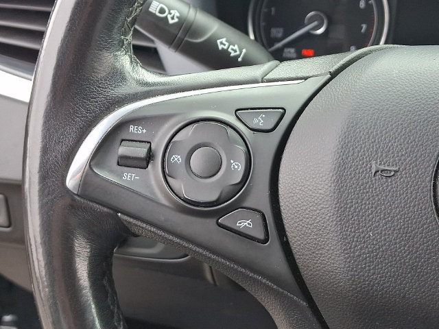 Used 2020 Buick Enclave Essence AWD/4WD image 7