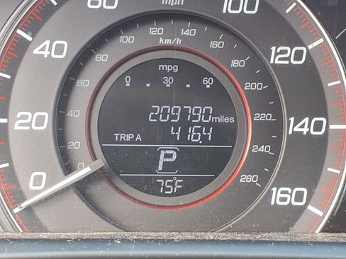 Used 2015 Honda Accord Sport image 13