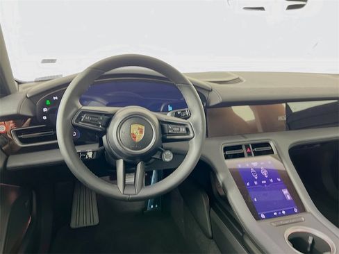 New 2025 Porsche Taycan image 25