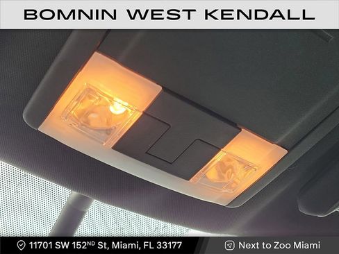 Used 2018 Ford Explorer XLT w/ Equipment Group 202A image 19