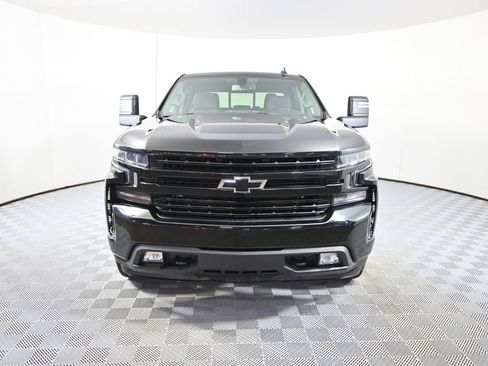 Used 2022 Chevrolet Silverado 1500 RST w/ LPO, Blackout Package AWD/4WD image 11