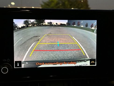 Used 2025 Toyota RAV4 LE image 17