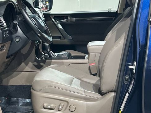 Used 2023 Lexus GX 460 Premium AWD/4WD image 41