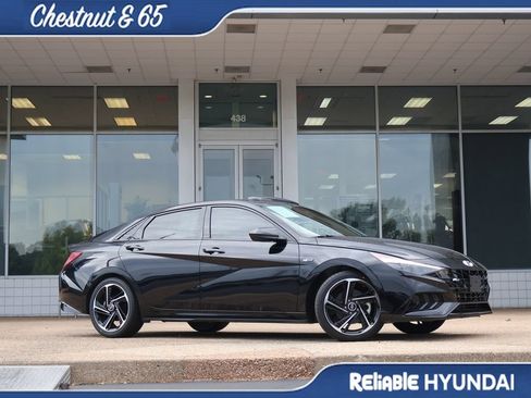 Certified 2023 Hyundai Elantra N Line FWD image 2