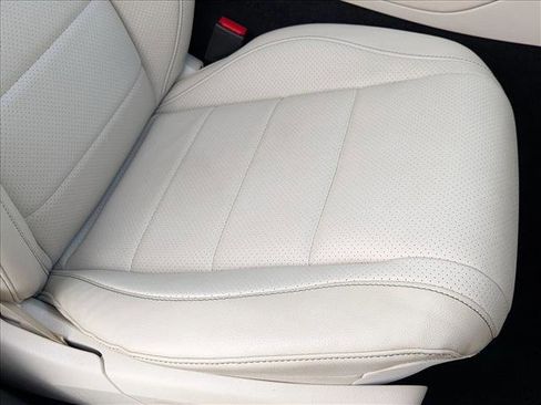 Used 2022 Mercedes-Benz GLS 450 4MATIC image 23