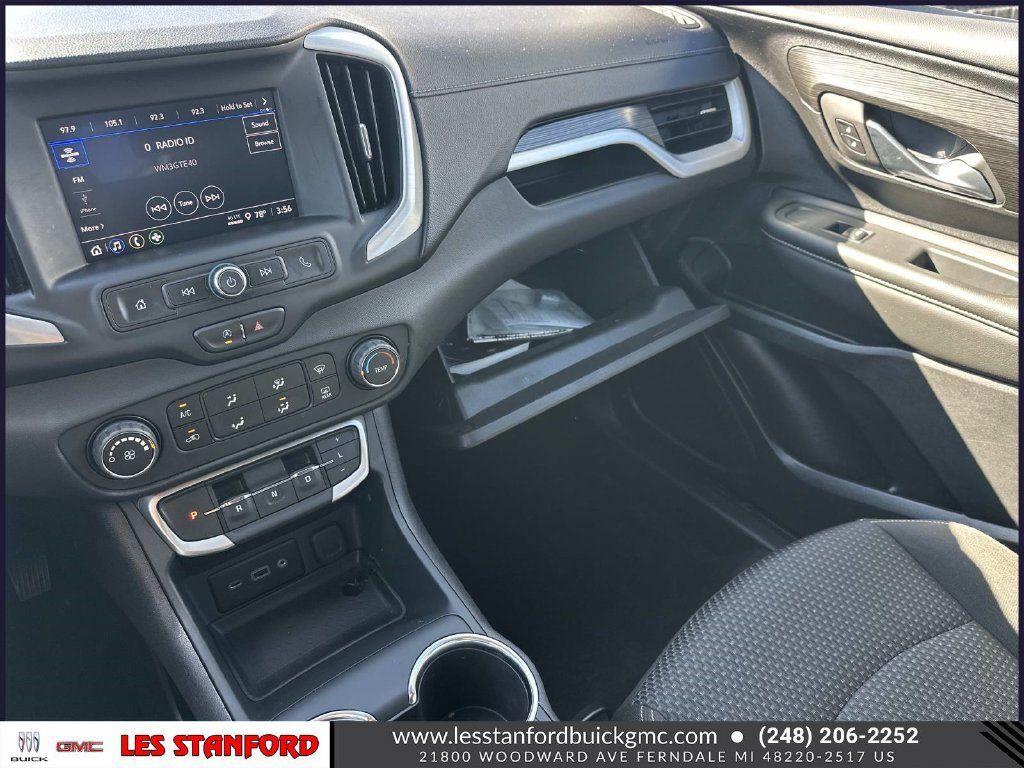 Used 2024 GMC Terrain SLE FWD image 33