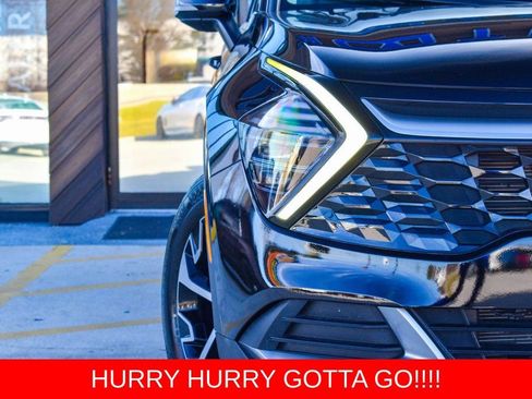 Used 2024 Kia Sportage EX image 30