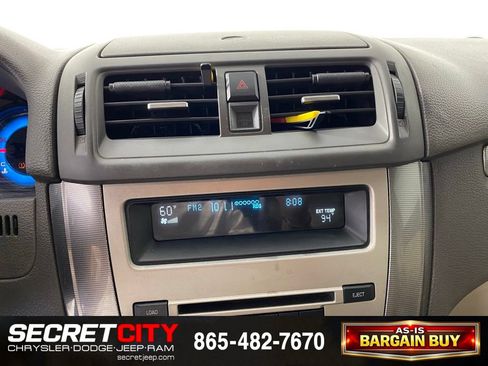 Used 2010 Ford Fusion SEL FWD image 20