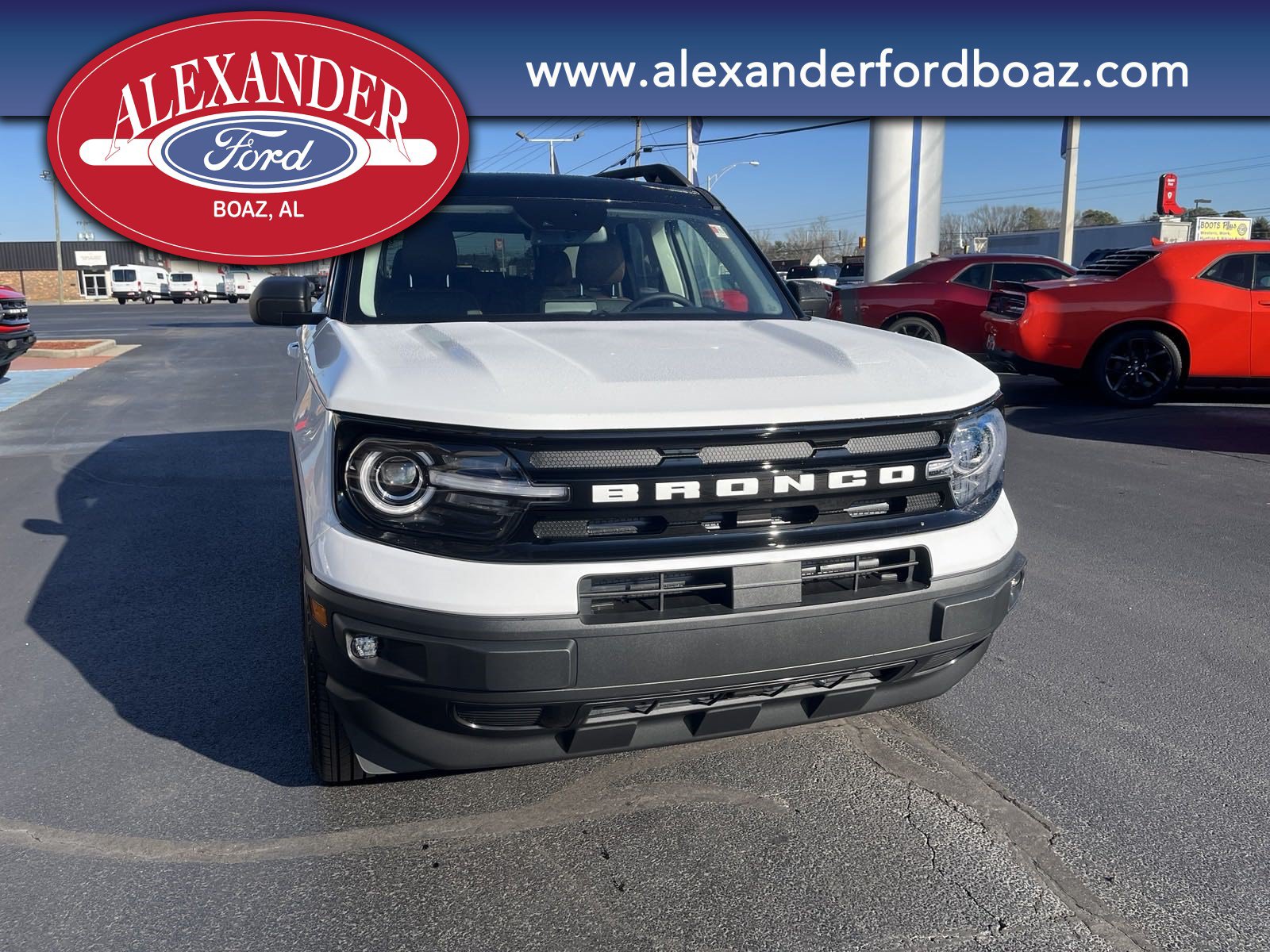 New 2024 Ford Bronco Sport Outer Banks w/ Tech Package AWD/4WD image 5