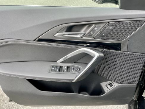 Used 2023 BMW X1 xDrive28i w/ Convenience Package image 12