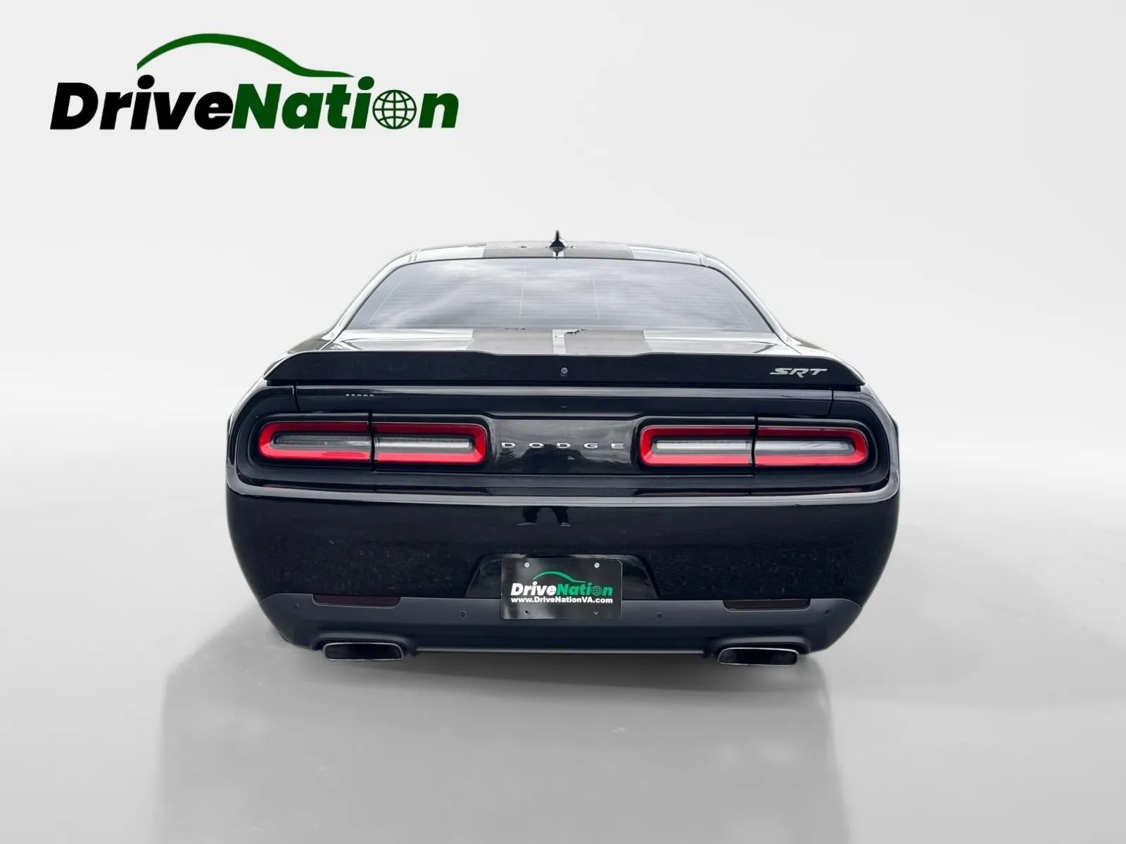 Used 2016 Dodge Challenger SRT w/ Technology Group RWD image 6