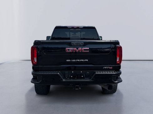 Used 2021 GMC Sierra 2500 AT4 w/ AT4 Premium Plus Package AWD/4WD image 4