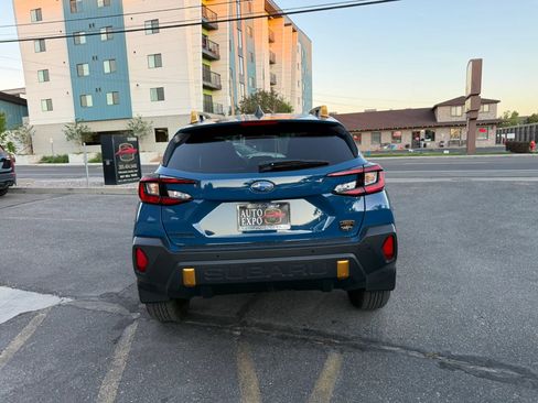 Used 2025 Subaru Crosstrek 2.5i Wilderness w/ Wilderness Package AWD/4WD image 6
