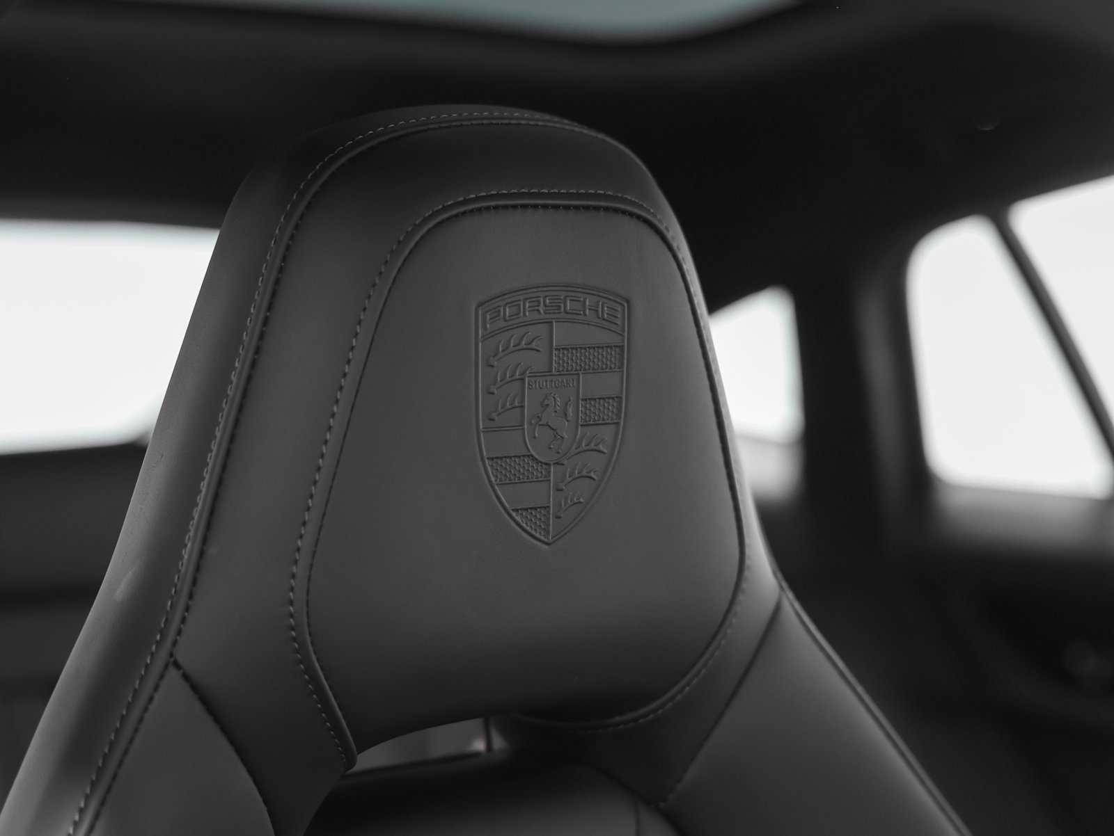 Certified 2025 Porsche Panamera 4 AWD/4WD image 21