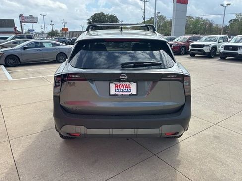 New 2026 Nissan Kicks SV w/ Charging Package FWD image 6