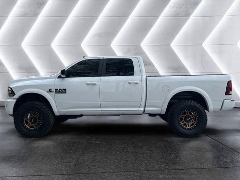 Used 2018 RAM 2500 Laramie w/ Sport Appearance Group AWD/4WD image 7