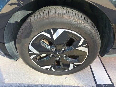 Used 2024 Kia Niro Wind image 11