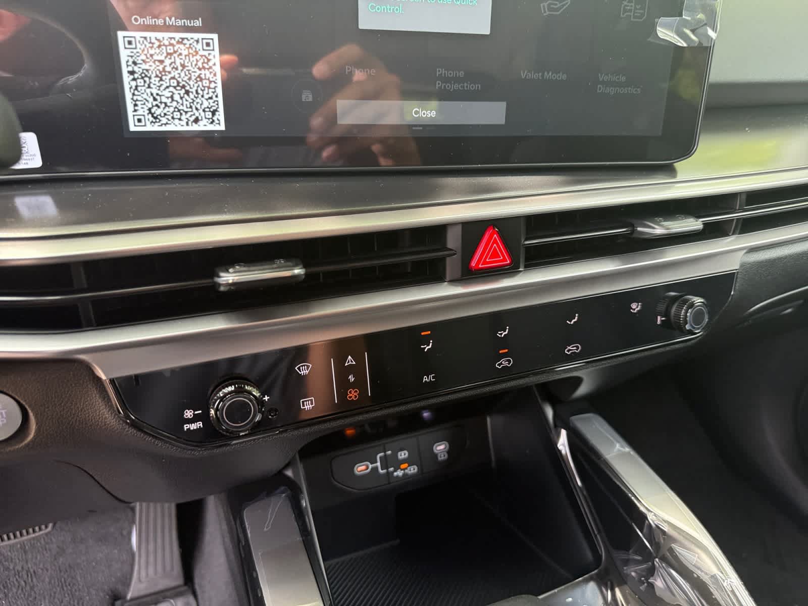 New 2026 Kia Sorento LX FWD image 17