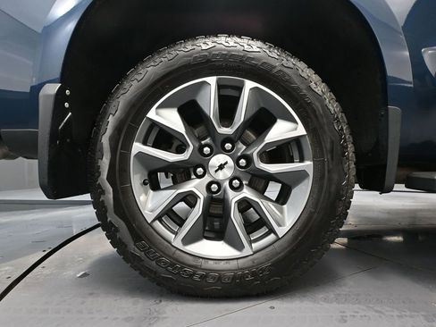 Used 2023 Chevrolet Silverado 1500 RST w/ Max Trailering Package image 17