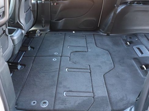 New 2026 Chrysler Pacifica Select image 43