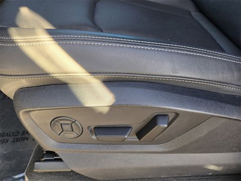 Used 2025 Audi Q7 3.0T Premium Plus image 24