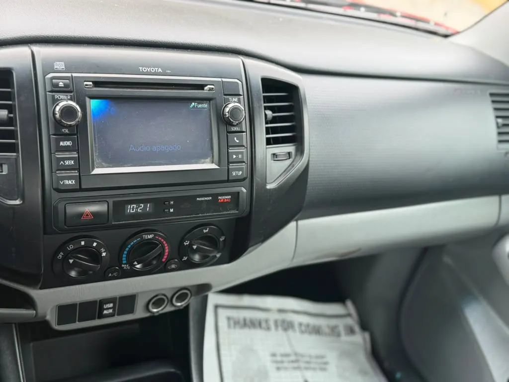 Used 2013 Toyota Tacoma 2WD Access Cab image 15
