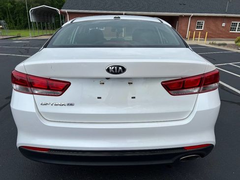 Used 2016 Kia Optima LX image 6