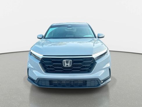 Used 2023 Honda CR-V LX image 3