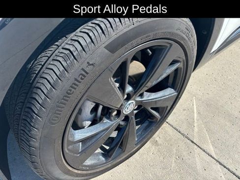 Used 2023 Buick Envision Preferred w/ Sport Touring Package image 8