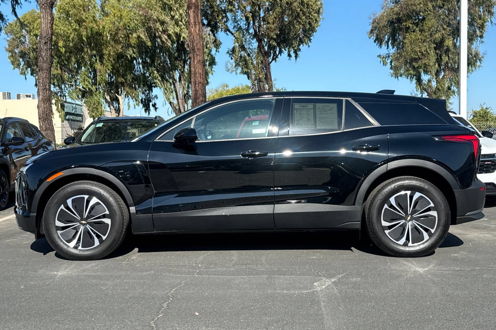 Used 2026 Chevrolet Blazer EV LT FWD image 8