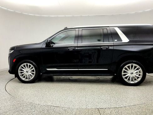 Used 2021 Cadillac Escalade ESV Premium Luxury w/ Performance Package AWD/4WD image 8