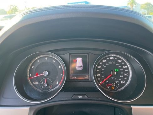 Used 2019 Volkswagen Atlas SE image 17