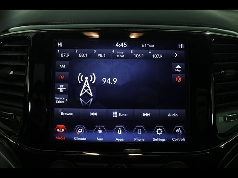 Used 2019 Jeep Grand Cherokee Limited X image 27