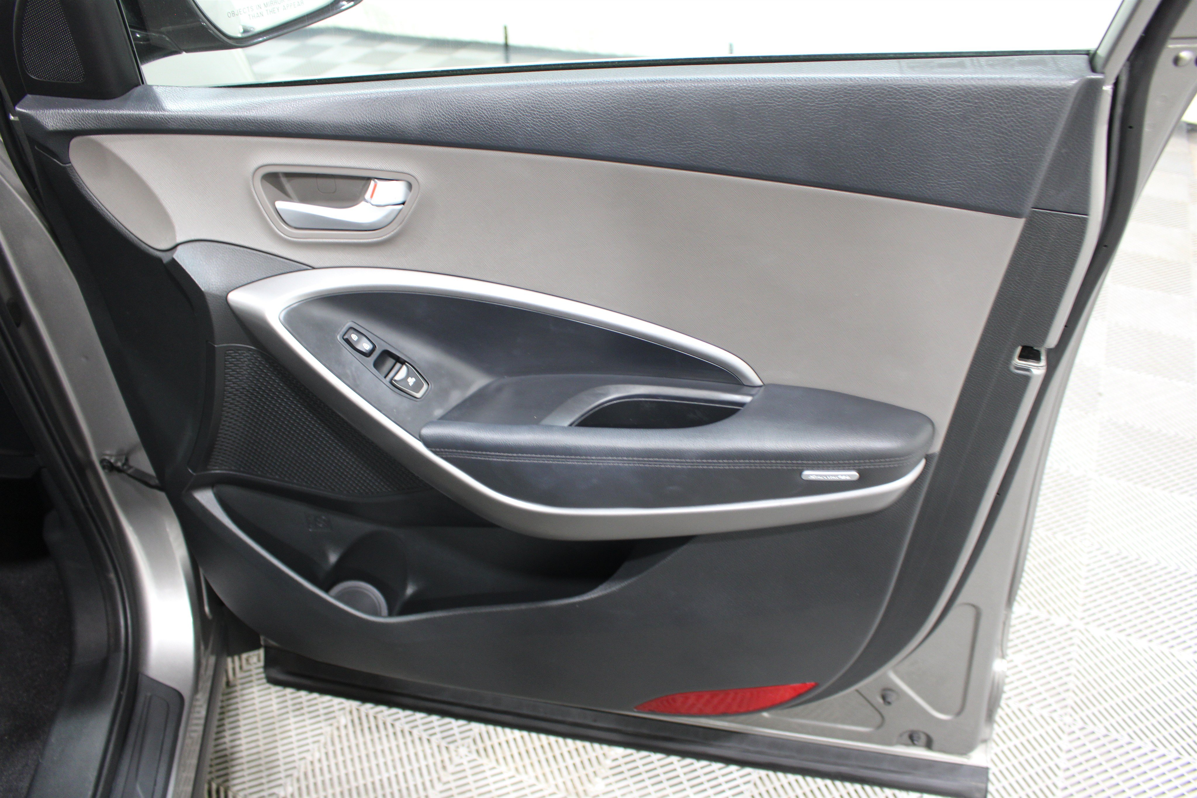 Used 2016 Hyundai Santa Fe Sport w/ Option Group 02 FWD image 23