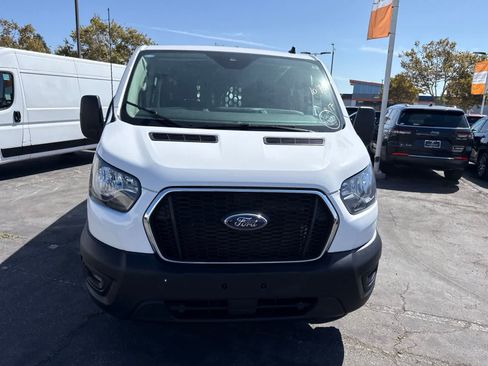 Used 2025 Ford Transit 250 Low Roof w/ Exterior Upgrade Package RWD image 5