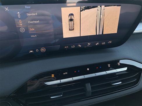 New 2026 Buick Enclave Preferred image 29