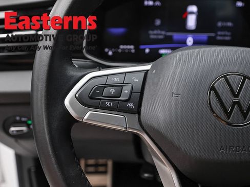 Used 2025 Volkswagen Jetta Sport FWD image 15