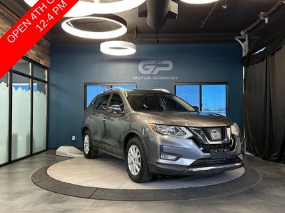 Used 2017 Nissan Rogue SV