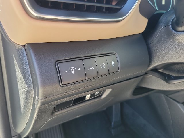 Used 2022 Hyundai Santa Fe Limited FWD image 10