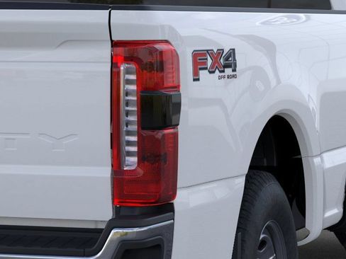 New 2026 Ford F250 XL w/ 360-Degree Camera Package AWD/4WD image 44