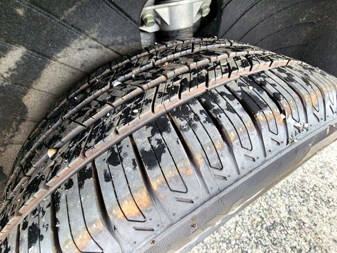 Used 2020 Hyundai Santa Fe Limited image 34