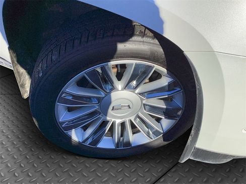 Used 2019 Cadillac Escalade Platinum image 33