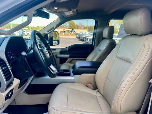 Used 2019 Ford F250 Lariat w/ Lariat Ultimate Package image 14