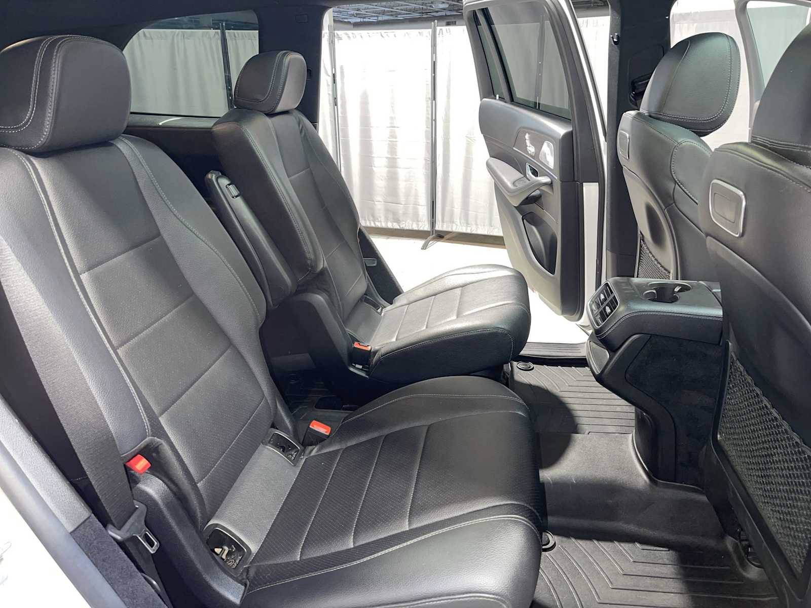 Used 2020 Mercedes-Benz GLS 450 4MATIC image 13