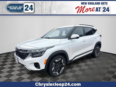 Used 2024 Kia Seltos SX w/ SX Sunroof Package image 1