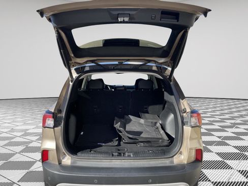 Used 2021 Ford Escape Titanium w/ Class II Trailer Tow Package image 26