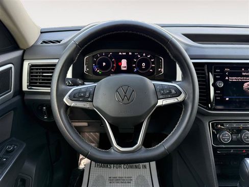 Used 2022 Volkswagen Atlas SE image 13