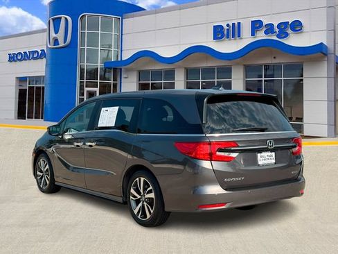 Used 2023 Honda Odyssey Touring image 6