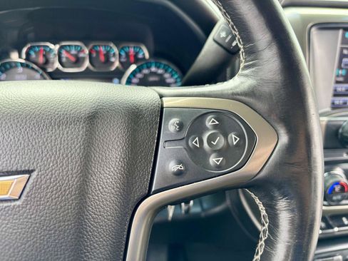 Used 2017 Chevrolet Silverado 1500 High Country AWD/4WD image 32