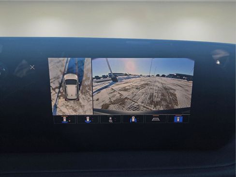 Used 2026 Buick Encore GX Avenir w/ Avenir Technology Package image 50